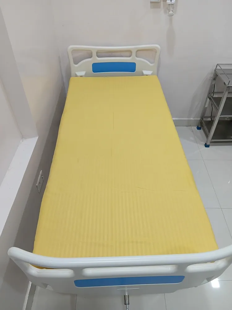 Polyster Cotton Hospital Bedsheet